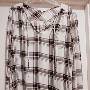 Blousology Plaid Long Sleeve V-Neck Top Sz L